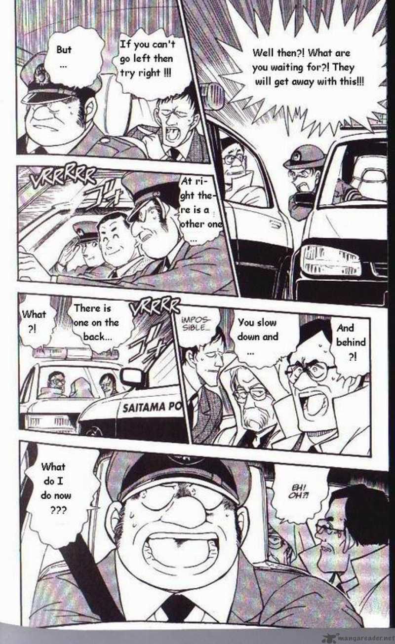 Detective Conan 327 12