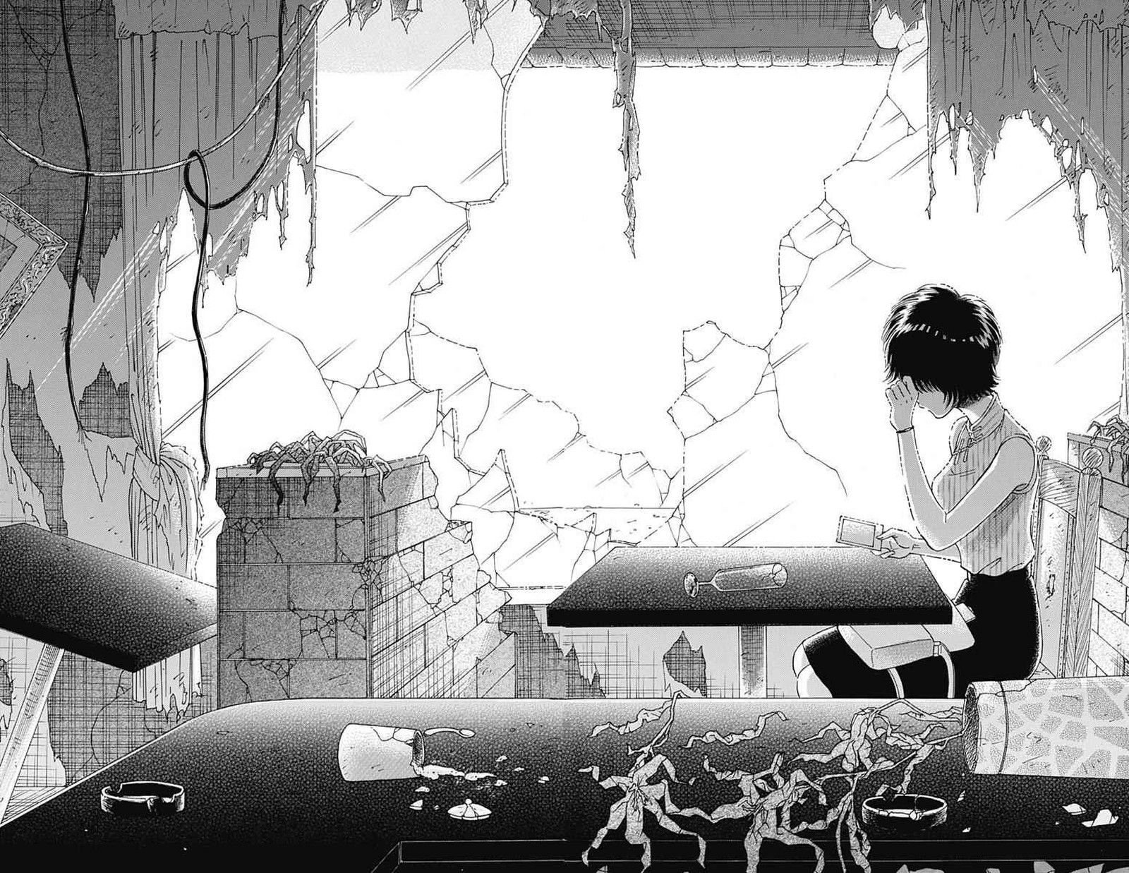 Kowloon Generic Romance 8 15